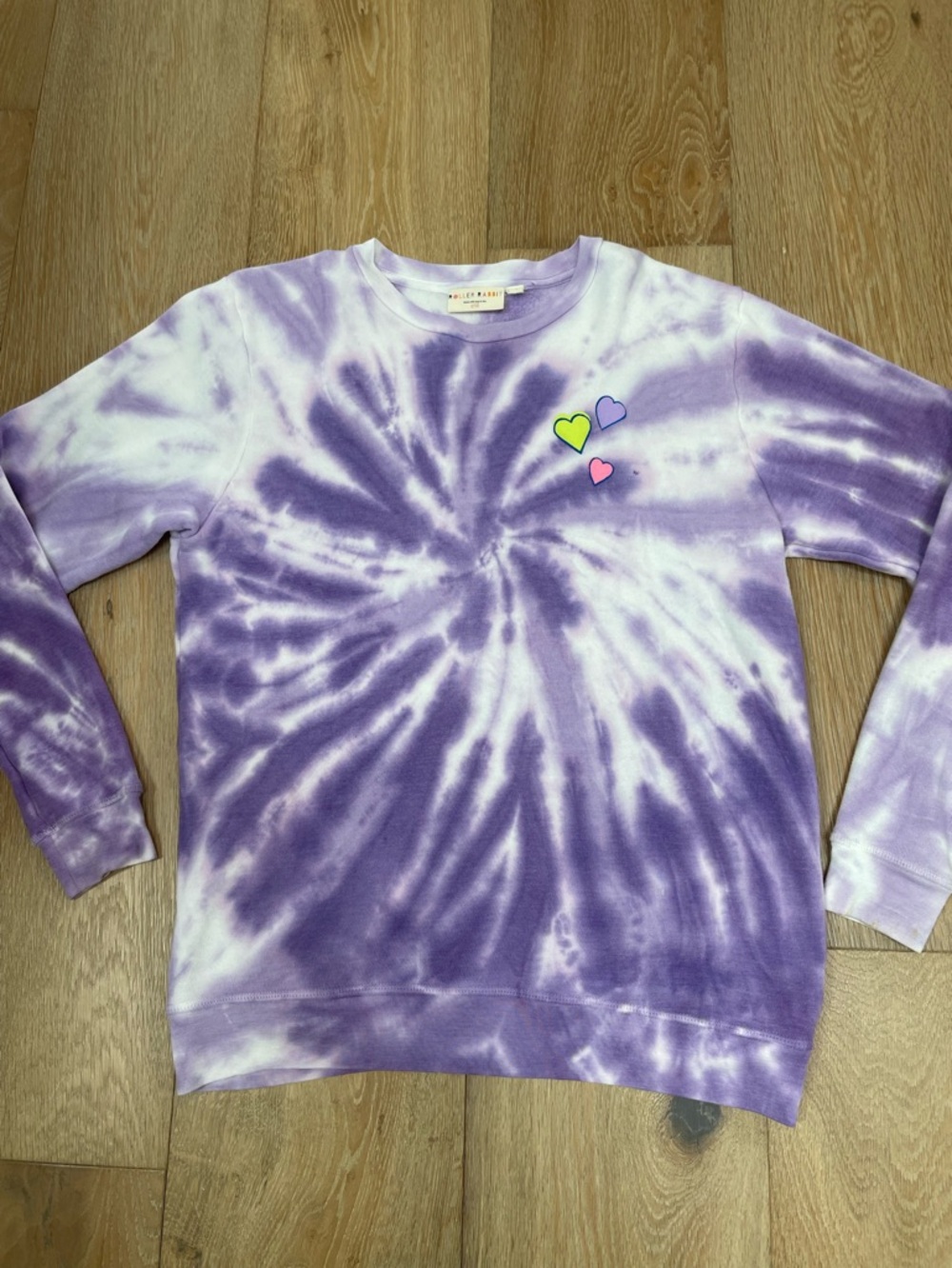 Roller Rabbit Purple Tie-Dye Crewneck Sweatshirt with Neon Hearts size Small